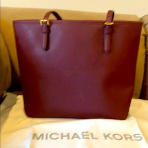 Michael Kors tote